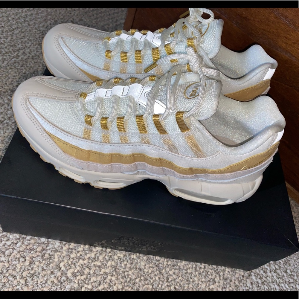 Women’s Nike Air Max